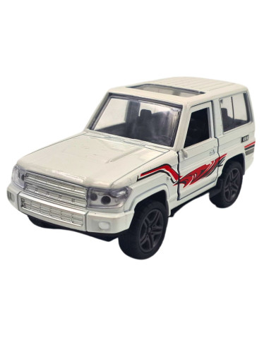 Toyota Land Cruiser Lc 71 Macho blanco - Escala 1:38- Sin gasolina