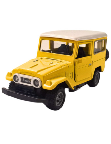 Toyota Fj amarillo - Escala 1:32- Carros de colección